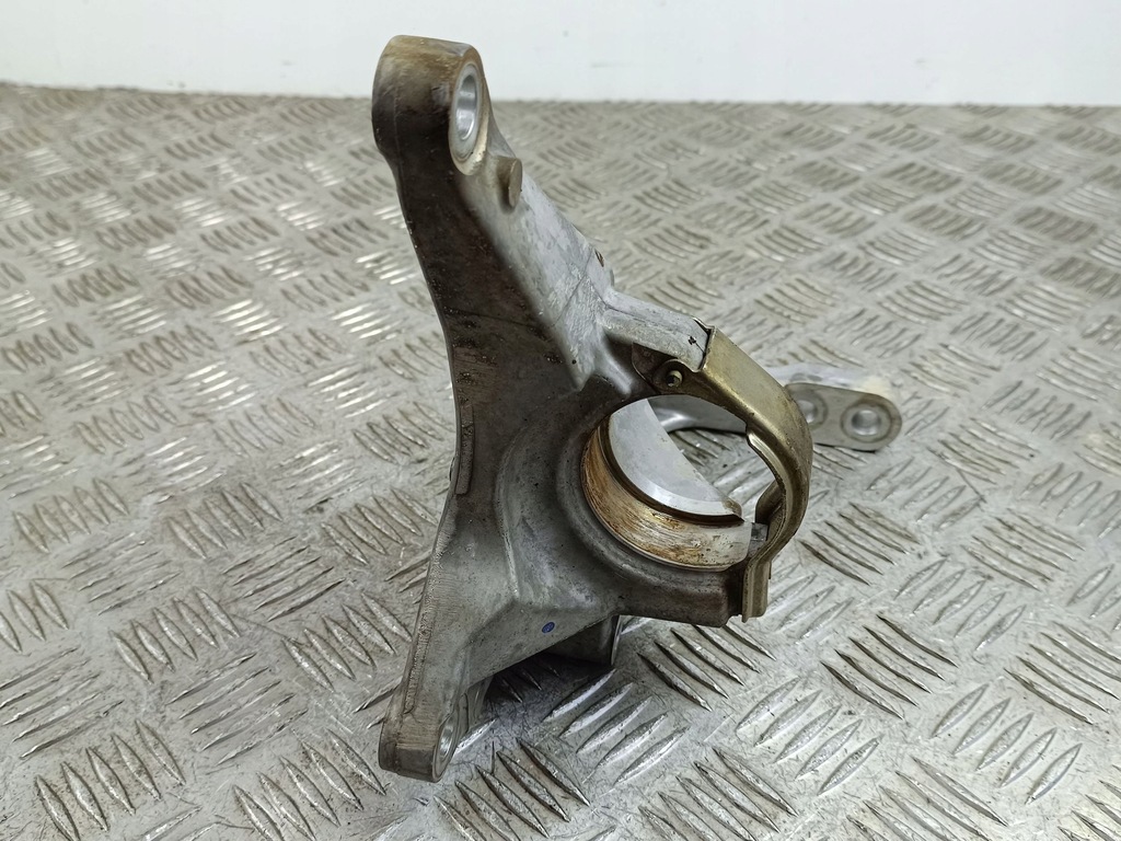 фото №6, 2022 mitsubishi outlander iv кронштейн подшипник опоры вала