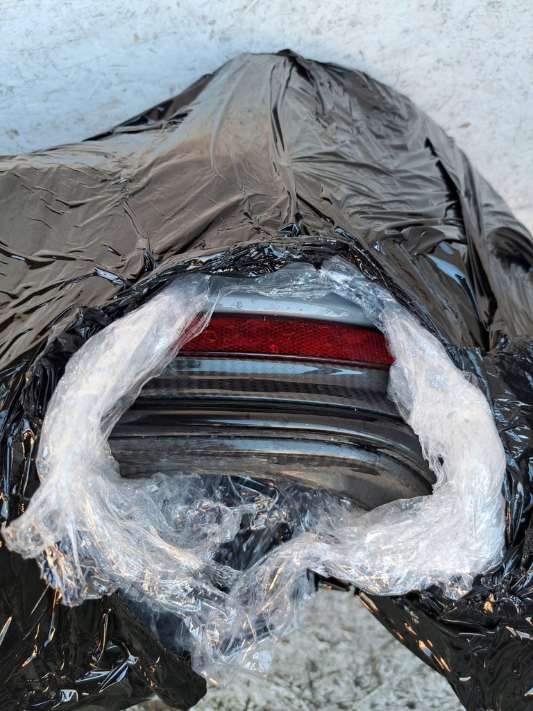 фото №10, Audi rs4 b9 kombi lx7b бампер карбон кришка багажника лампи