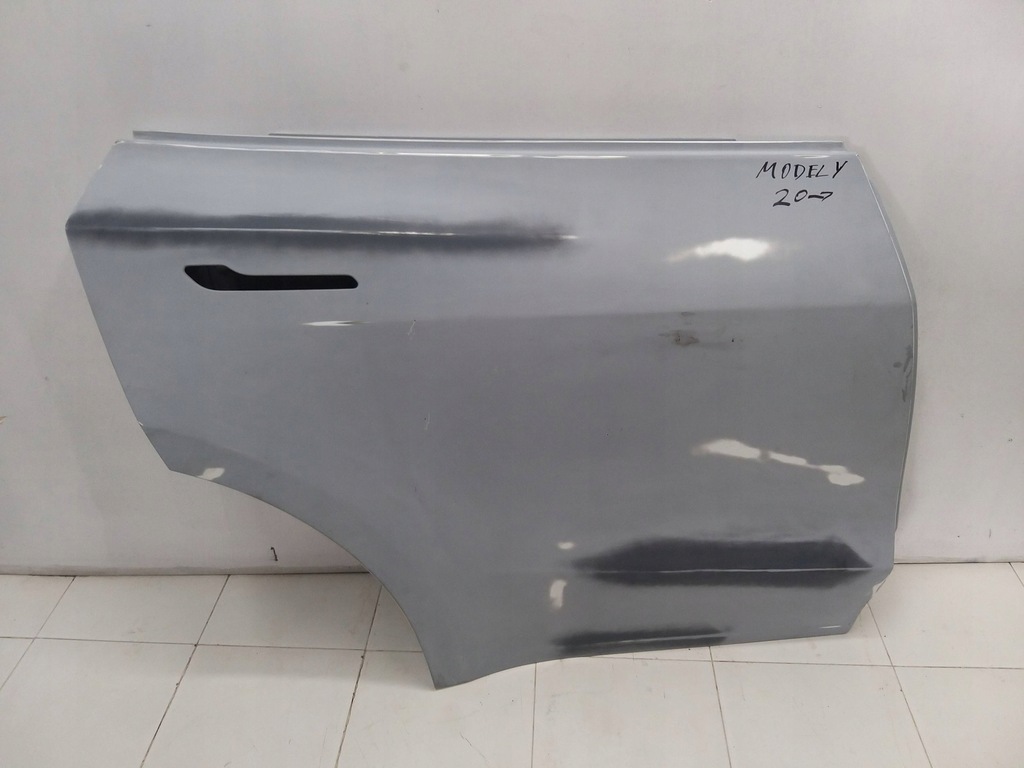 фото №1, Tesla model y 20- дверь правый задняя задние правое