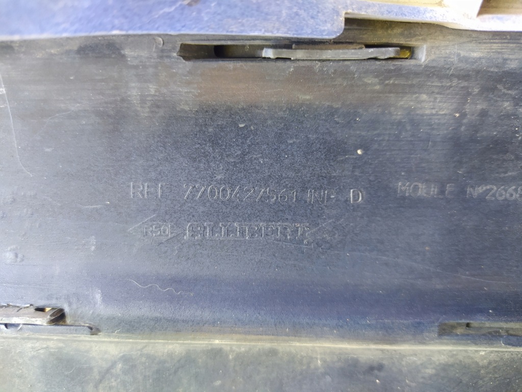 Бампер перед передний - renault megane i lift Киев