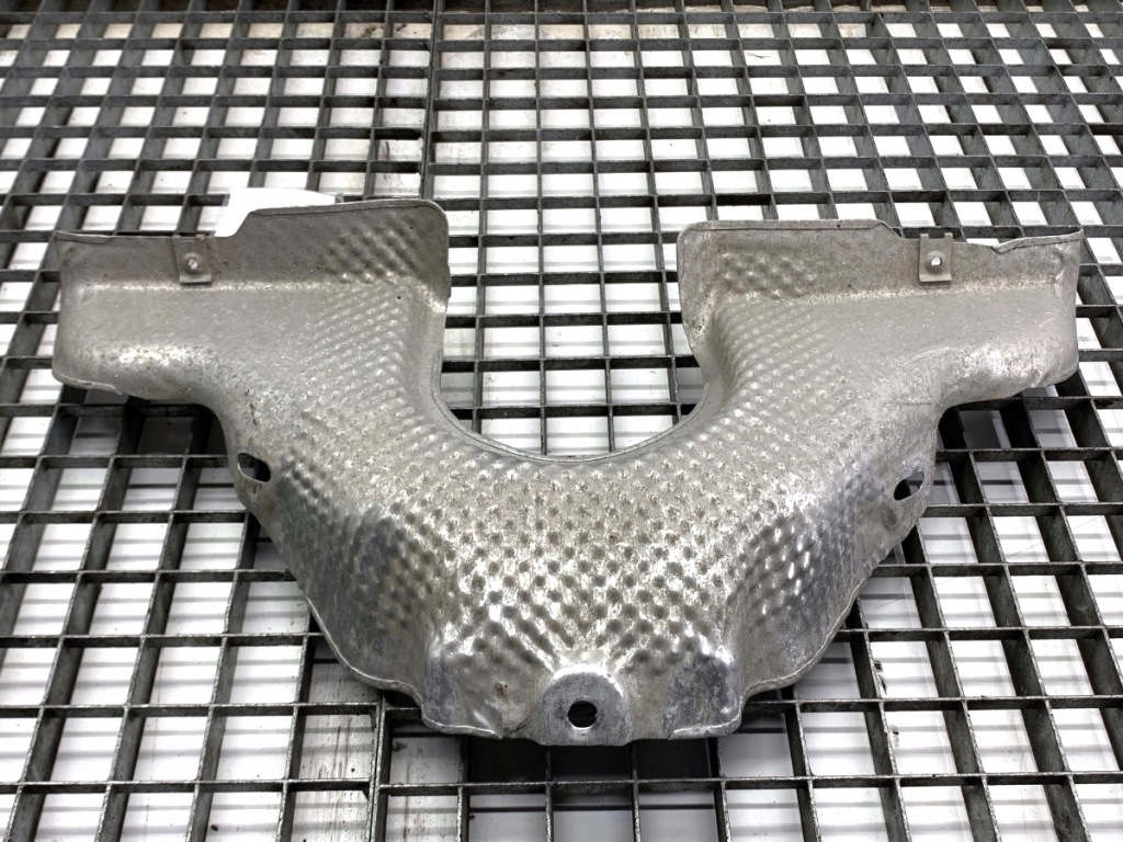 Купить Накладка тепловая 1676800603 mercedes gle suv