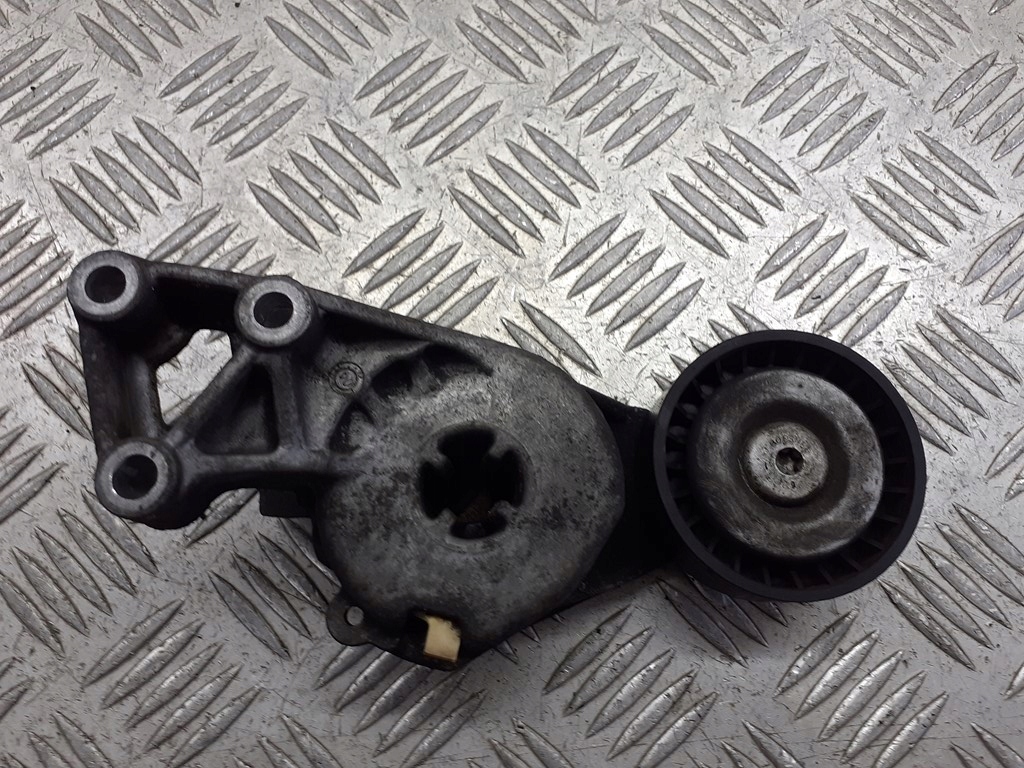фото №1, Натягувач ремінь audi a3 8p 1.6 mpi 06a903315f