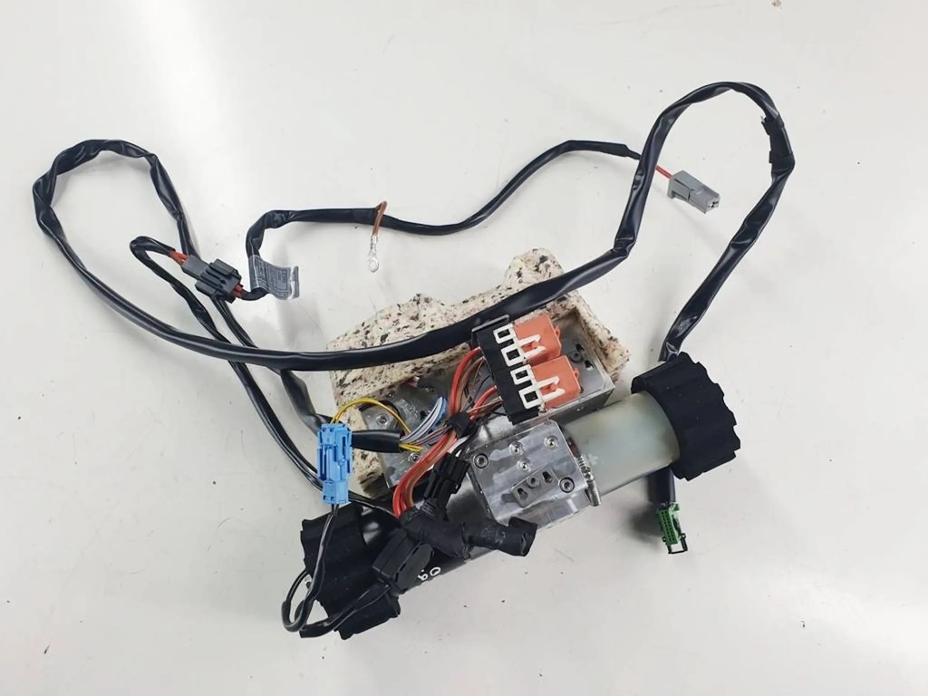 фото №1, Bmw 3 e93 cabrio 2009r насос дах 145792