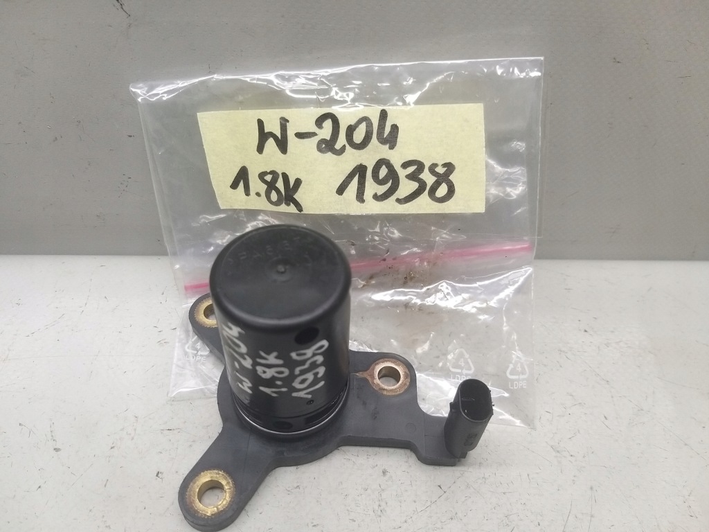 Датчик уровня масла 1.8 компрессор w204 clk m271 271952 a0011530532 Цена