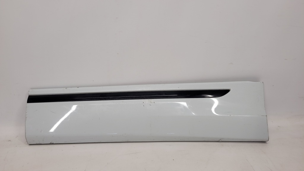 фото №1, Audi q8 4m8 молдинг бічна двері ліва задня