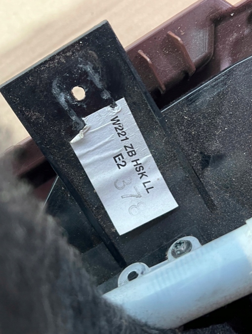 фото №5, Бардачок пассажира mercedes s klasa w221