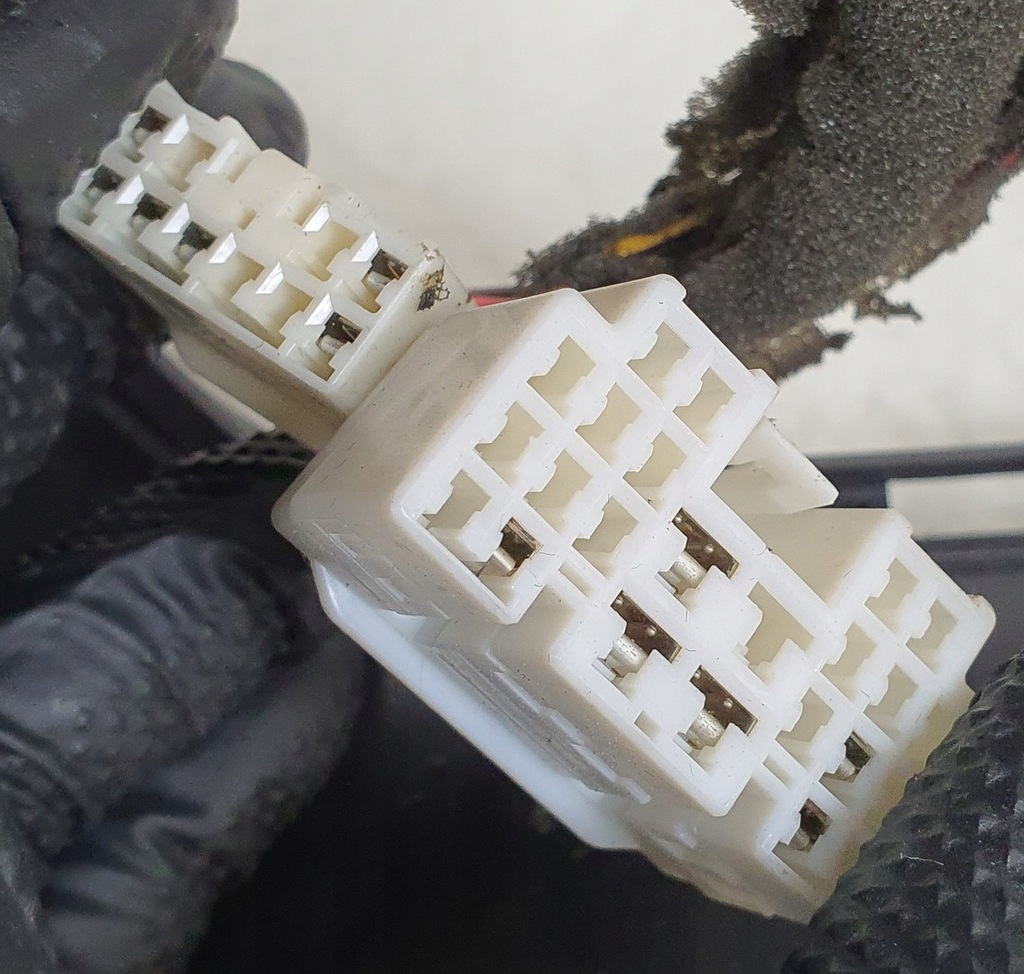 фото №11, Туннель средний подлокотник volvo c70 europa