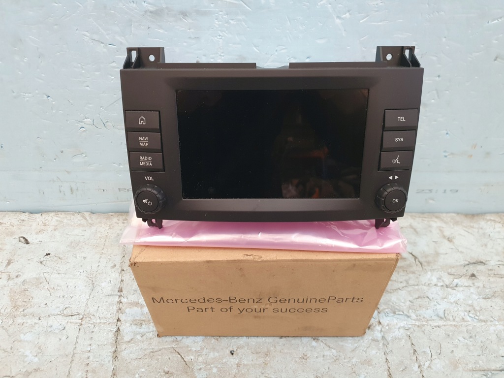 фото №1, Радіо cd navi mercedes a4479003319