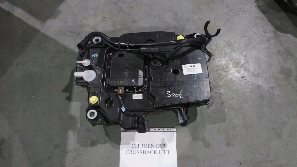 Бак adblue ds7 crossback рестайлінг  2023r. 9827963280 Недорого