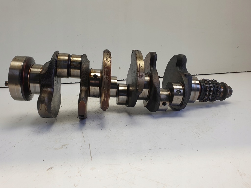 фото №4, Mercedes w203 2.6 v6 wał коленчатый r11213