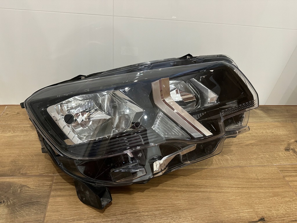 фото №1, Фара правый лампа правая peugeot rifter 9816826880