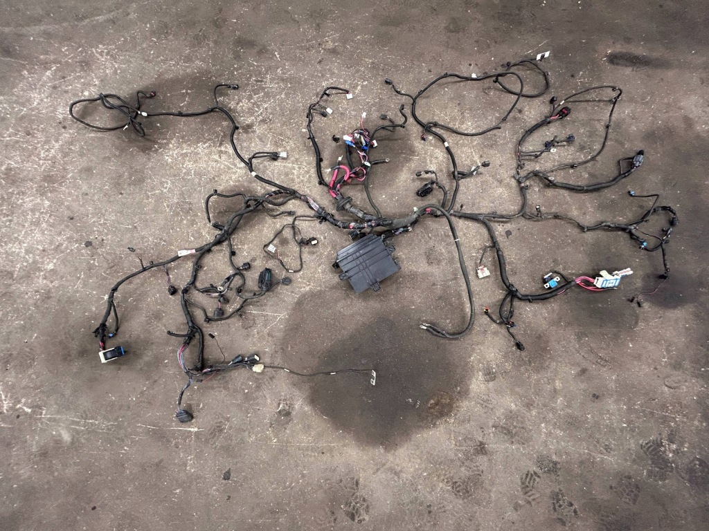 фото №1, Жгут электрическая tesla model x 103244780f