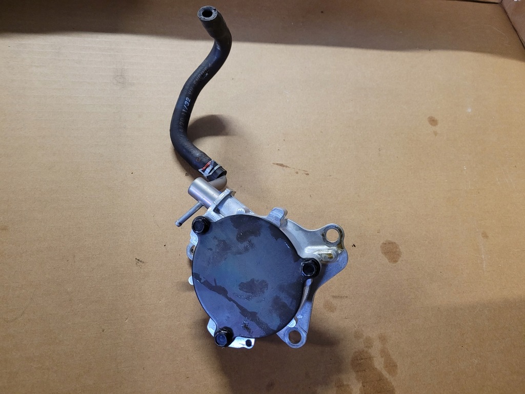 фото №1, Swift vitara s-cross 1.4t насос вакуумна вакуум