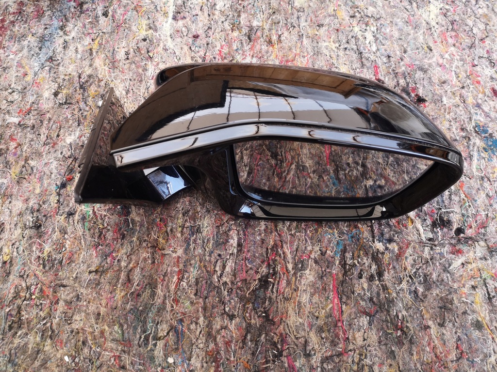 фото №1, Праве дзеркало bmw m5 f90 5pin