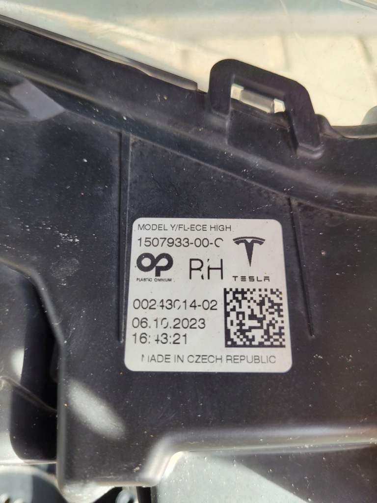 фото №12, Бампер перед передній tesla model y led плита