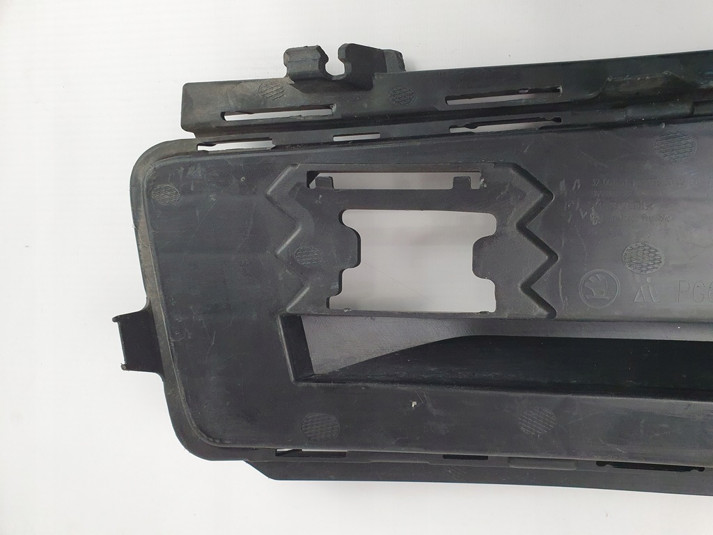 фото №11, Skoda kodiaq 2016 - решітка бампера перед правий 565807368