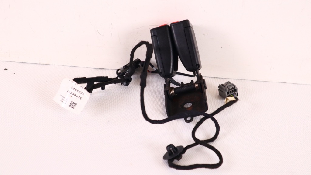 фото №2, Volvo xc90 ii клипса поперечина безопасности задняя 39825753