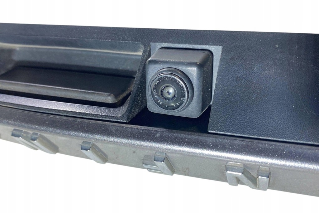 фото №11, Підсвітка номера реєстрації infiniti q30 908185da1a 2.0l бензиновий 2017