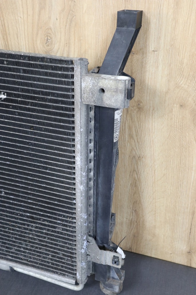 фото №6, Mercedes w169 lift комплект радиатор радиатор 1.5 b 1695000604 1695001154