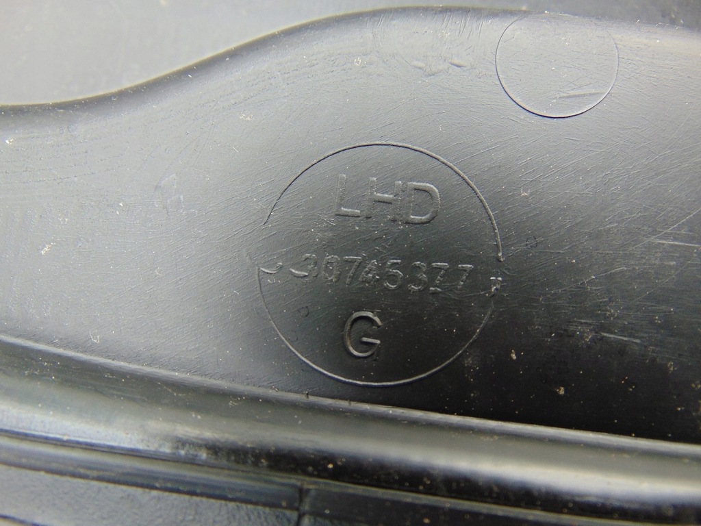 фото №12, Жабо пластиковий volvo v50 1 lift 30745377 europa