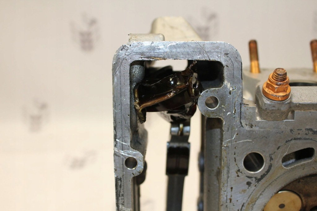 Купити 2016 mercedes-benz s c217 головка двигуна r1760161800