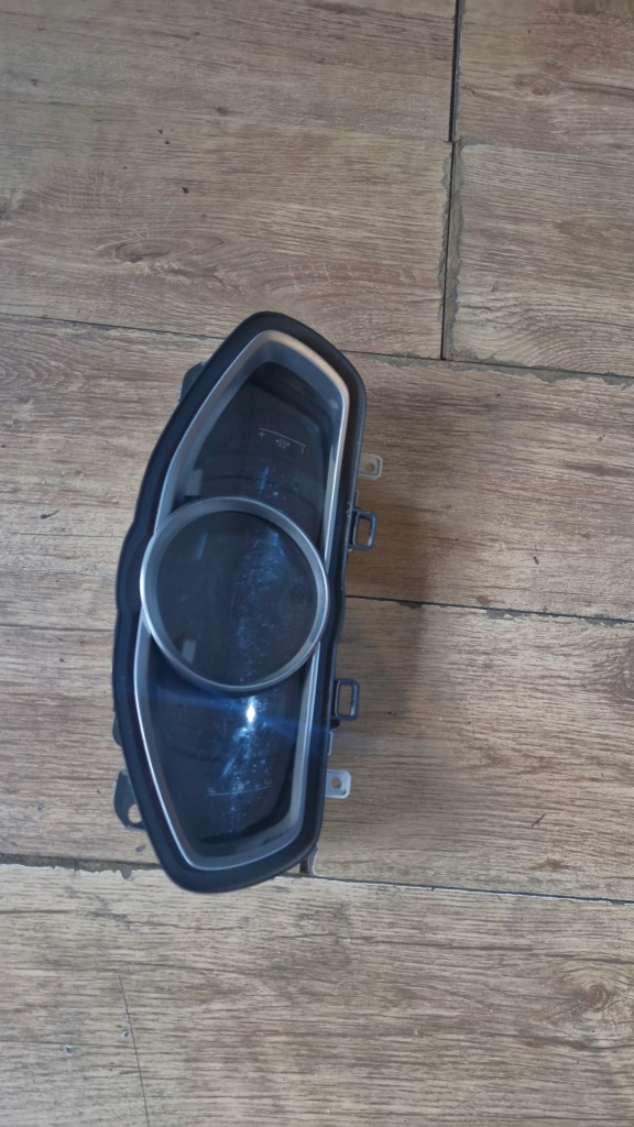 фото №1, Счетчик приборы volvo v40 ii 31453158