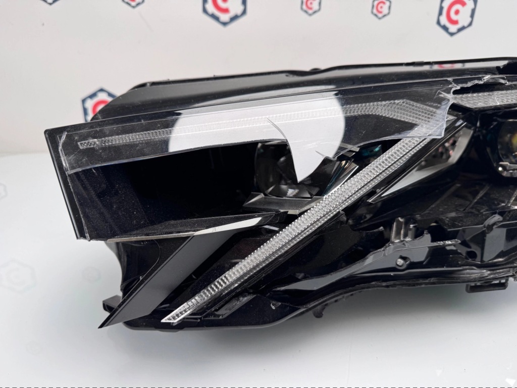 Фара левая перед skoda octavia iv full led в Украине