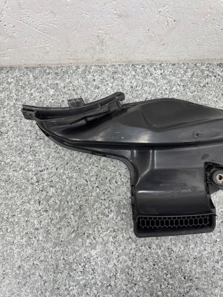 фото №8, Впуск повітря bmw x1 f48 2015-2018 8576980