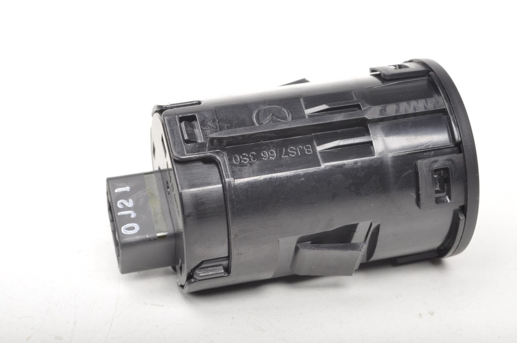 фото №3, Mazda 2 dl dj кнопка запуск стоп 21r