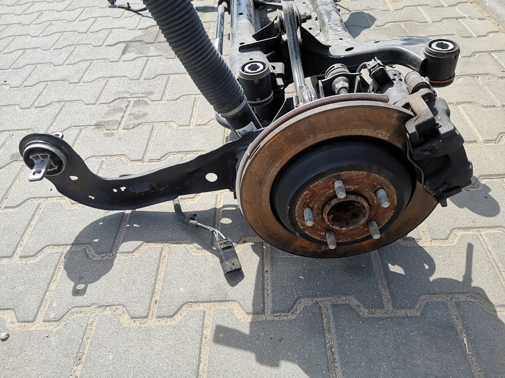 фото №6, Ford focus mk4 kombi підрамник підрамник задня