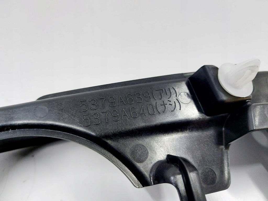 фото №10, Mitsubishi outlander iii lift 19r. кришка роз'єм зарядний пристрій