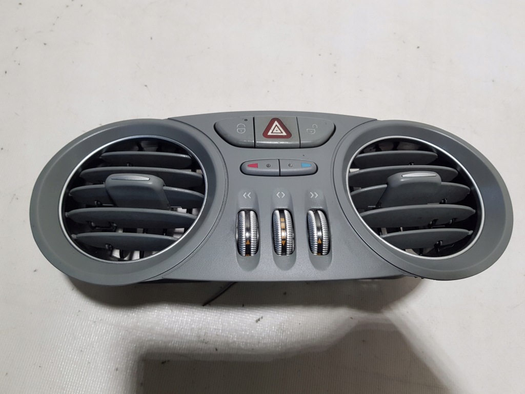 Купити Решітка обдув середня mercedes sl r230 w230 2308300054