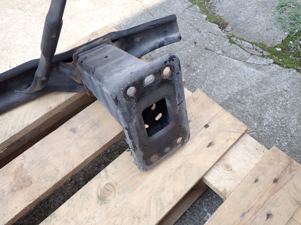 Усилитель балка бампера задняя bmw 316d e91 рестайлинг  универсал европа с Разборки