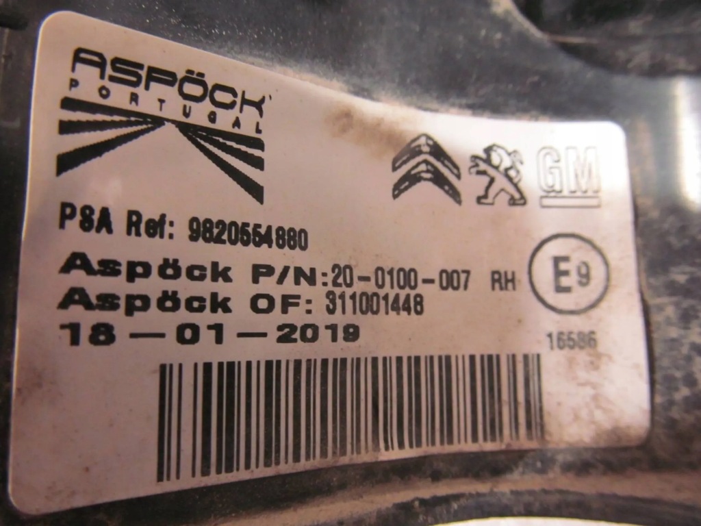 фото №15, Berlingo partner combo 18-23 лампа правий задня задня права c409