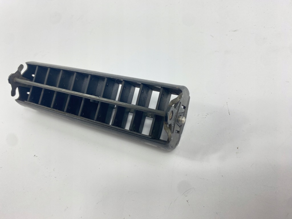 фото №8, Средняя решётка обдув панель приборная консоль mercedes w126 1268310330