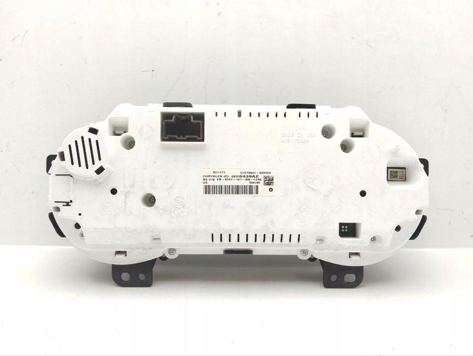 Панель приладів приладова chrysler pacifica 2018 mph автоматична коробка передач передач 6 Зі Шроту