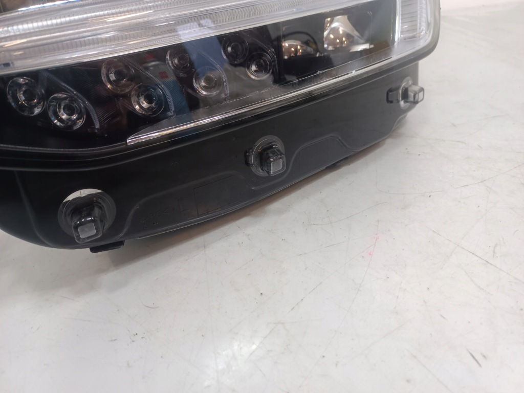 Volvo xc90 2 рестайлинг  22- фара full led левый перед 32404713 америка Недорого