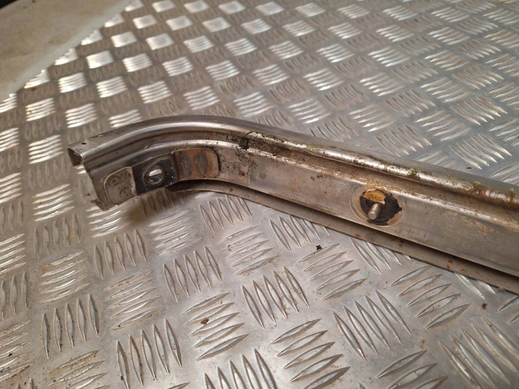 Fiat ducato 2001 напрямна роликова двері бокових / розсувних Недорого