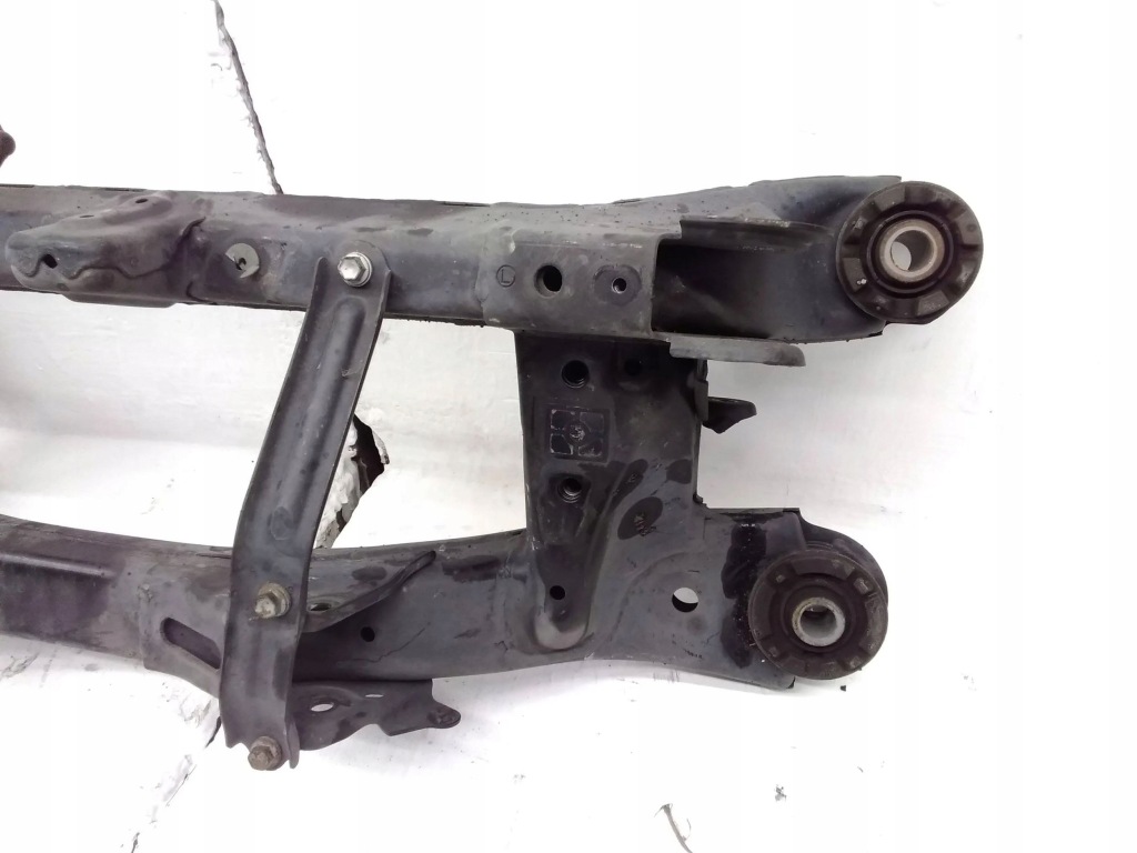 фото №3, Lexus ct 200h 2013 рама допоміжна задня