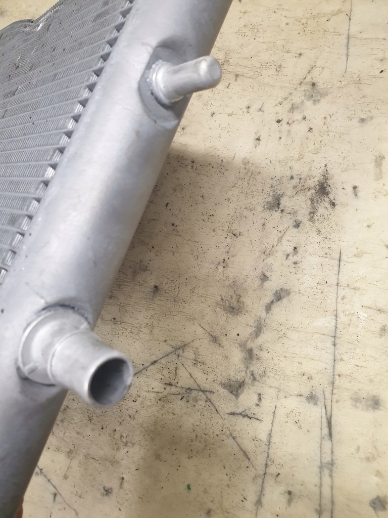 фото №11, Land rover оригинальный номер lpla8d048ab defender радиатор wody