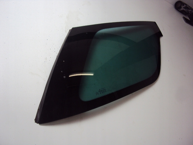 фото №2, Скло правий задня citroen ds3 i 2009 rok