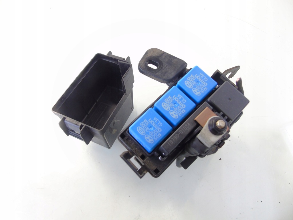 фото №1, Коробка предохранителей hyundai i40 91940-3z160