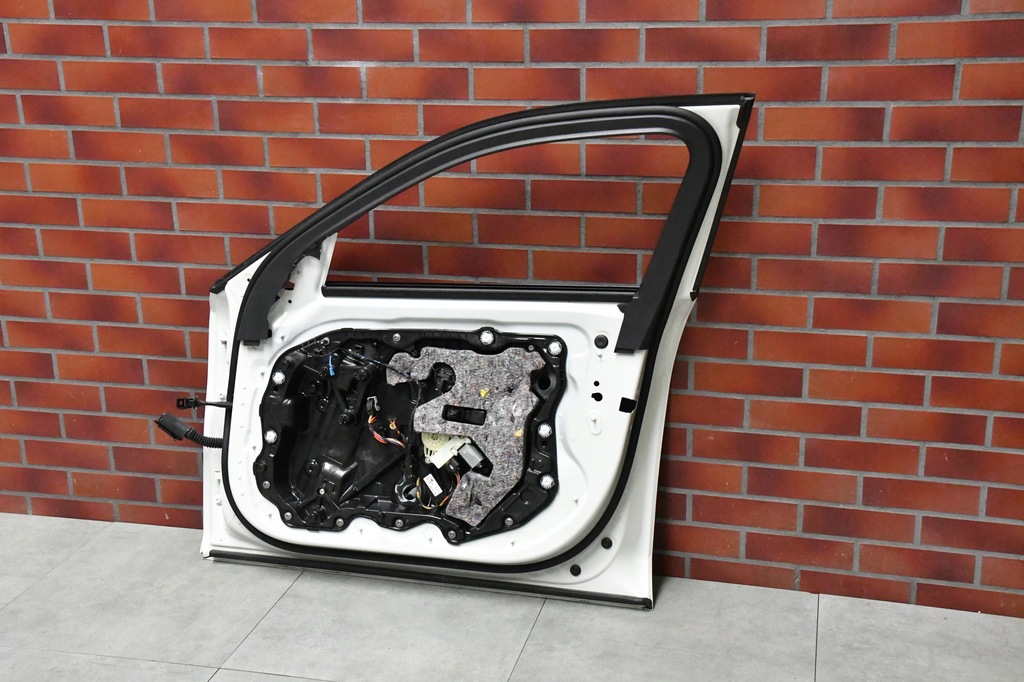 фото №7, Дверь правое перед передние bmw 5 g60 g61 a300