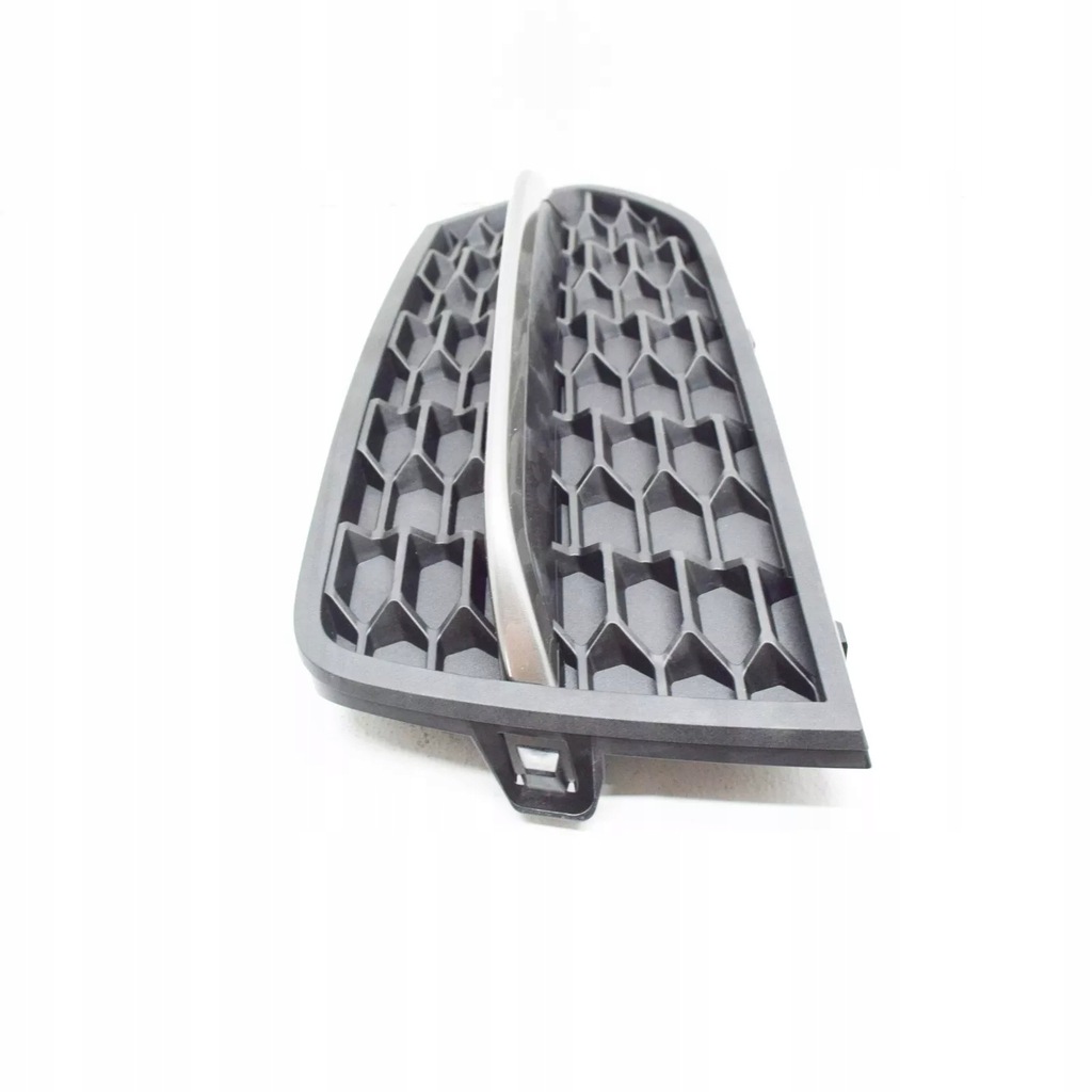 фото №7, Bmw 2 f23 m передняя часть бампер правый сторона lower решётка 51118061874 oem