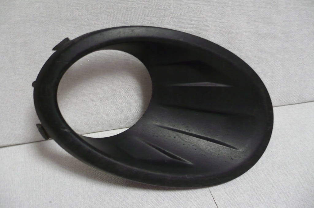 Купить Nissan qashqai 1 рестайлинг  2010-13 r решётка бампера правая перед