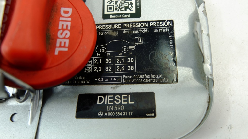 Mercedes w169 крышка заливной топлива в Украине