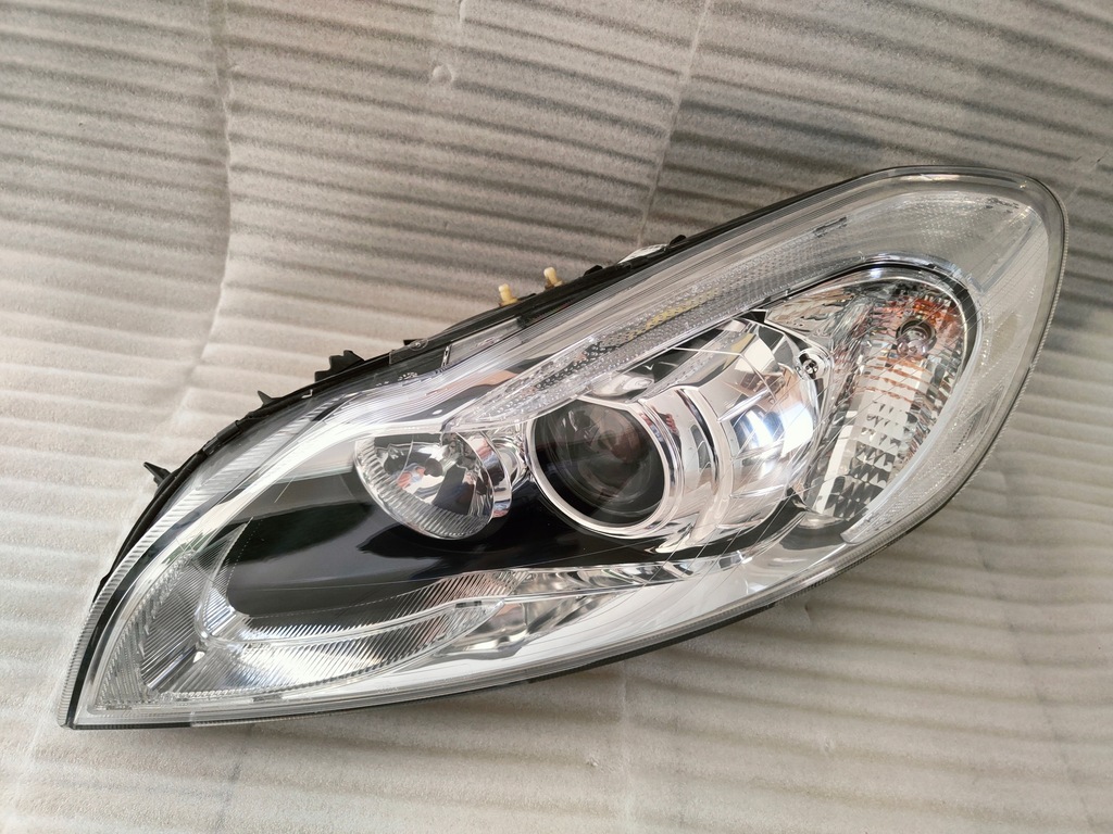 фото №1, Volvo c70 lift ксенон лівий eu