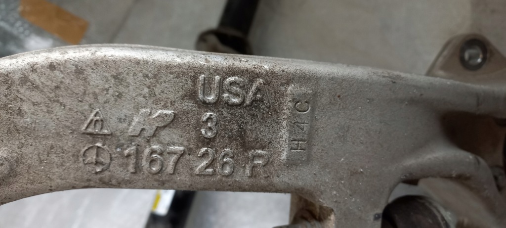 Купити Mercedes gle w167 поворотний кулак важіль амортизатор трансмісія