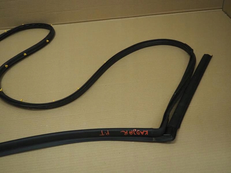 фото №3, Прокладка двері правий задня renault kadjar