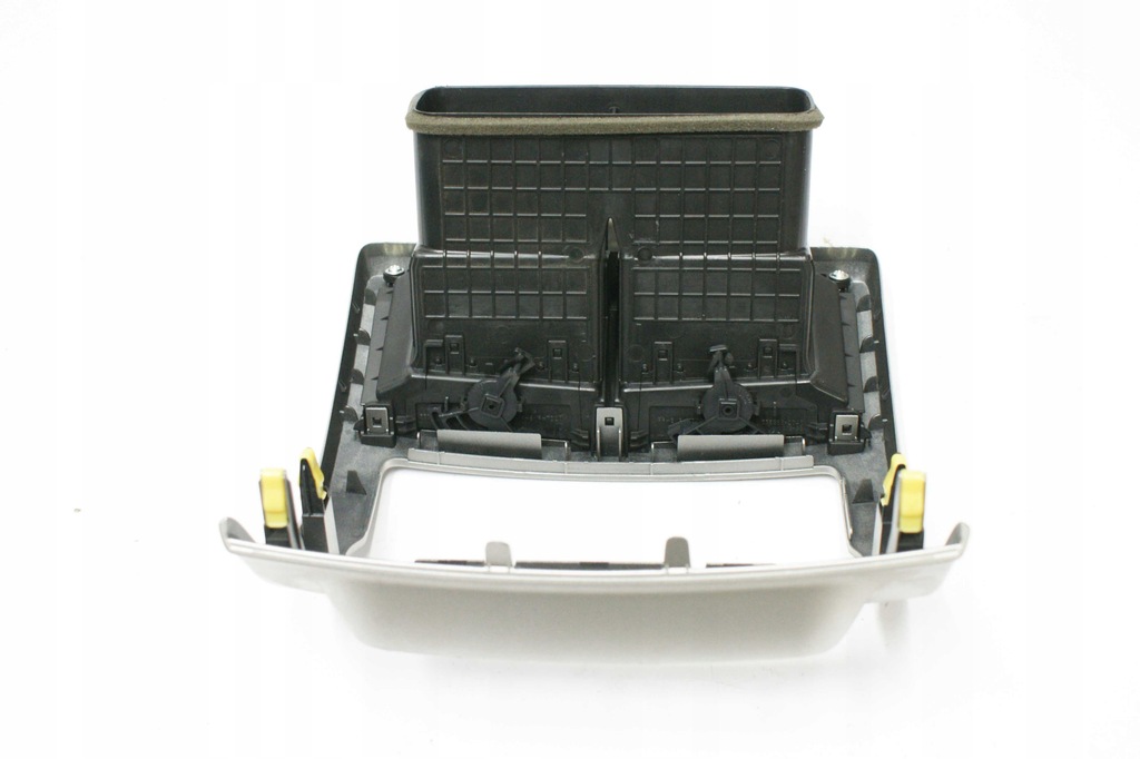 фото №4, Панель радіо рамка оригінальний номер toyota urban cruiser